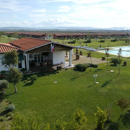 Residenza Principina Aparthotel Principina Terra Exteriör bild