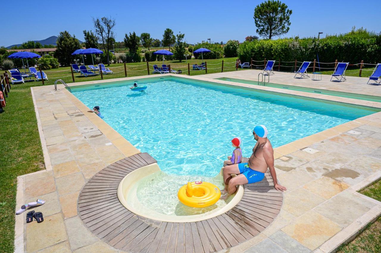 Residenza Principina Aparthotel Principina Terra Exteriör bild