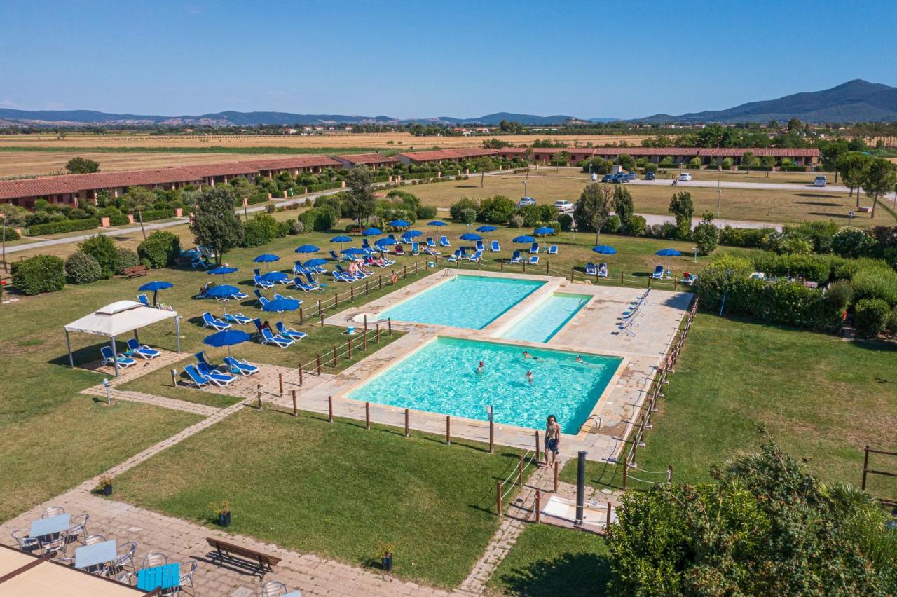 Residenza Principina Aparthotel Principina Terra Exteriör bild