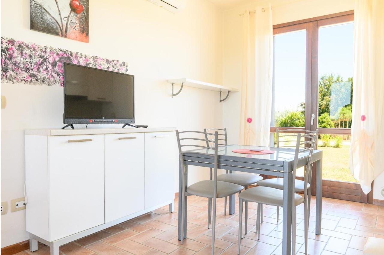 Residenza Principina Aparthotel Principina Terra Exteriör bild