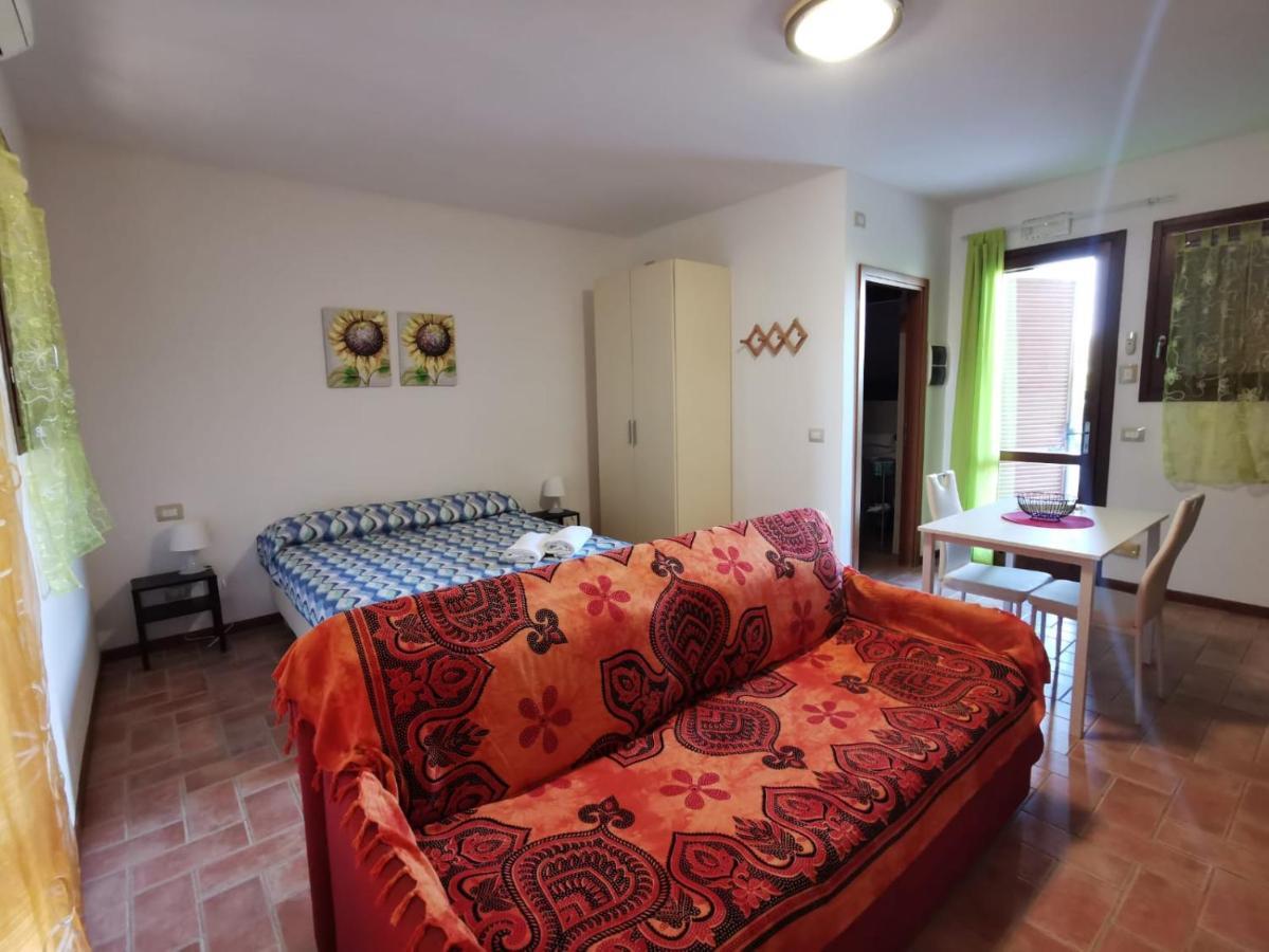 Residenza Principina Aparthotel Principina Terra Exteriör bild