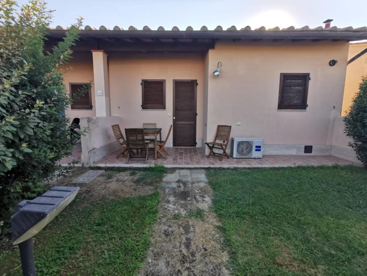 Residenza Principina Aparthotel Principina Terra Exteriör bild